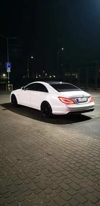 Mercedes-Benz CLS cena 86000 przebieg: 235000, rok produkcji 2011 z Warszawa małe 277